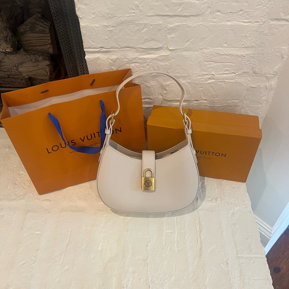 Faux Louis Vuitton Low Key Shoulder Bag Cream